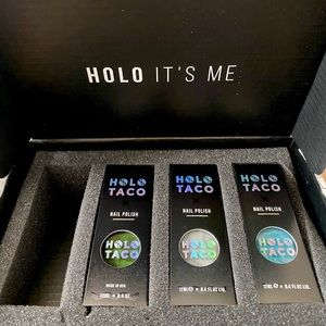 HOLO TACO POLISHES 💿